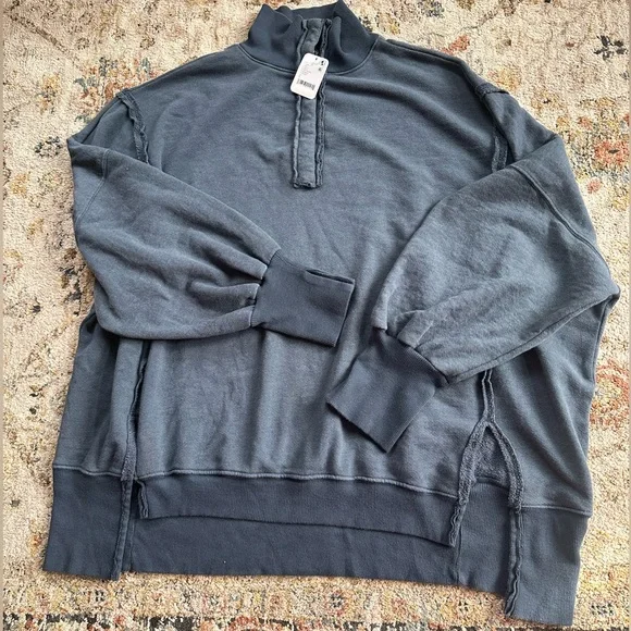 We the Free Camden Henley Sweatshirt Navy 🫐 - Picture 2 of 8